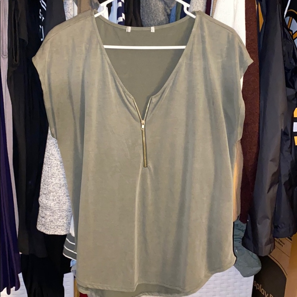 tshirt, army green